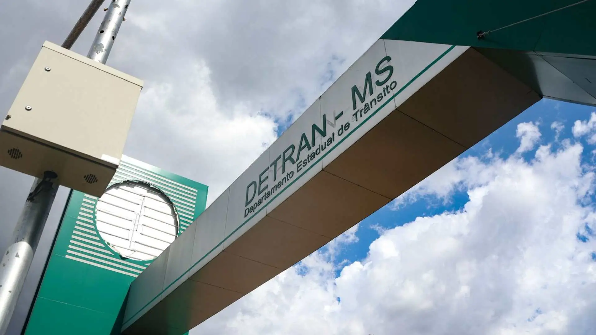 Sede do Detran-MS, em Campo Grande. (Henrique Arakaki, Jornal Midiamax)
