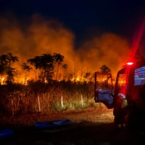 Incêndio em Bela Vista. (Foto: Reprodução, Prefeitura)