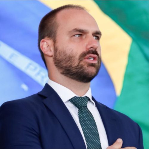 Moraes vota para tornar Eduardo Bolsonaro réu por tentar coagir STF