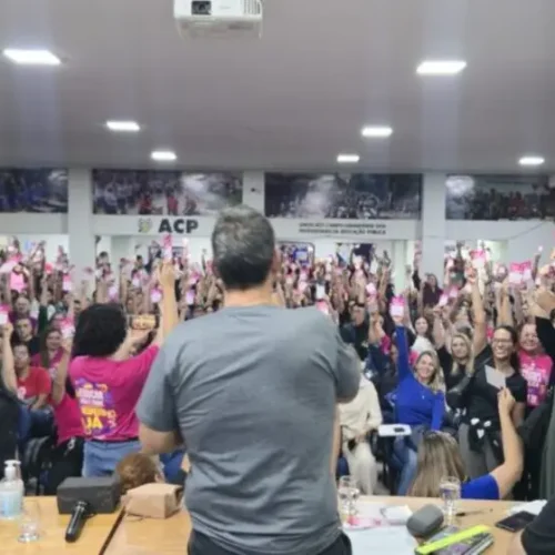 Assembleia foi feita na noite desta segunda. (Divulgação/ACP)