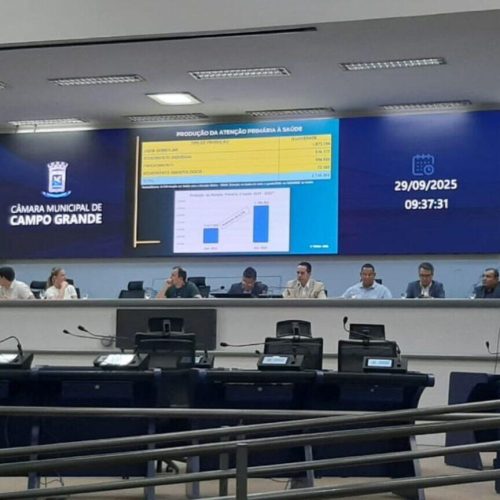 Vereador cobra medicamentos e diz que prefeitura investe R$ 2 bilhões por ano na saúde
