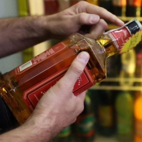 Casos estão relacionados à crise nacional deflagrada com intoxicações por metanol encontrado em bebidas em São Paulo. (Foto: Divulgação)