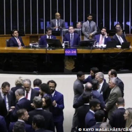 PL da Dosimetria beneficia criminosos comuns, dizem especialistas
