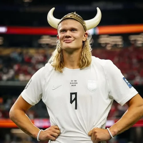 Haaland é o maior artilheiro da seleção norueguesa. (Foto: Reprodução/Instagram)