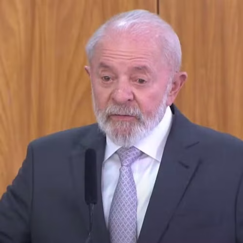 Lula em entrevista no Palácio do Planalto — Foto: TVBrasilGov/Reprodução