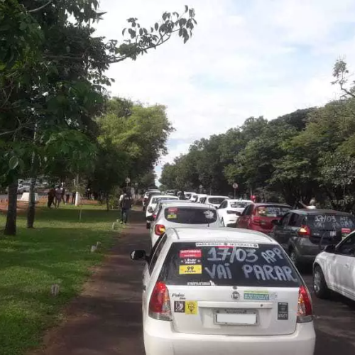 Motoristas de apps e taxistas já podem pedir financiamento