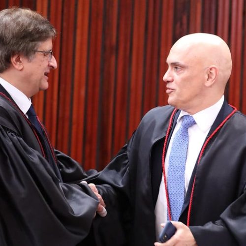 No sábado e durante recesso forense, procurador-geral da República ressalta falta de provas e meios para investigar e arquiva representação para investigar ministro Alexandre de Moraes (Foto: Arquivo)